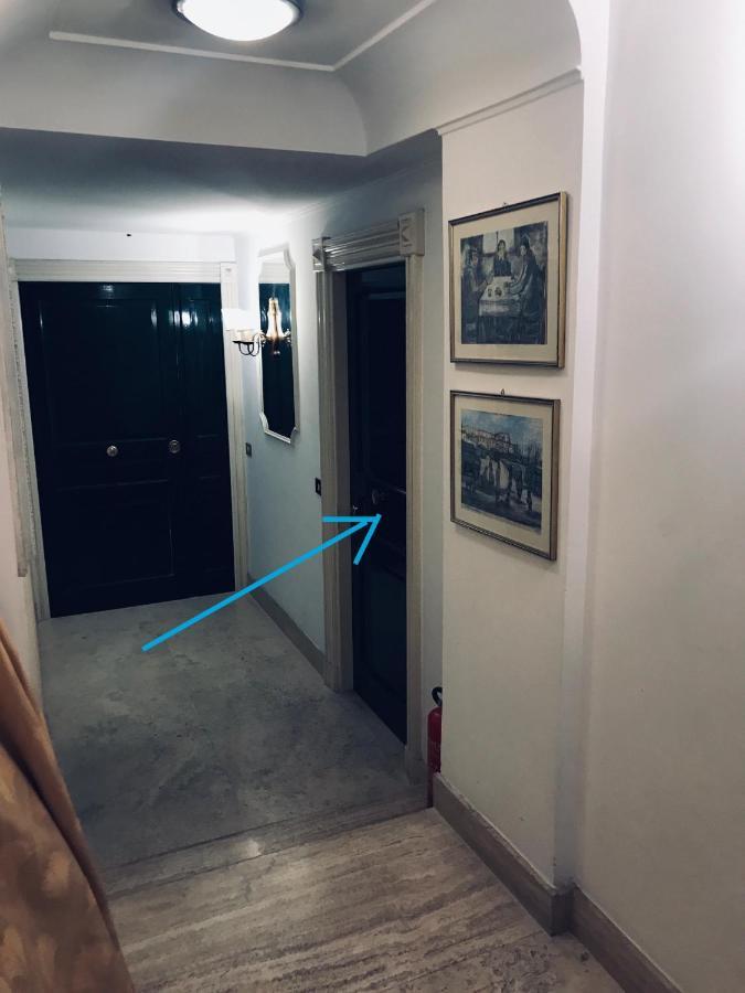 42 Appartamento Via Nazionale Řím Exteriér fotografie